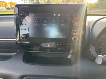 TOYOTA YARIS 1.5 VVT-h Icon Hatchback 5dr Petrol Hybrid E-CVT Euro 6 (s/s) (1