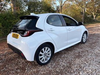 TOYOTA YARIS 1.5 VVT-h Icon Hatchback 5dr Petrol Hybrid E-CVT Euro 6 (s/s) (1