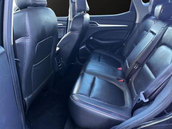 MG MG ZS 72.6kWh Trophy Connect Long Range SUV 5dr Electric Auto (156 ps)