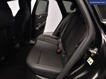 AUDI Q4 E-TRON 35 S line SUV 5dr Electric Auto 55kWh (170 ps)