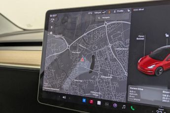 TESLA Model 3 (Dual Motor) Long Range Saloon 4dr Electric Auto 4WDE (346 ps)