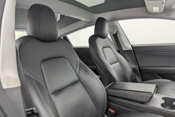 TESLA Model 3 (Dual Motor) Long Range Saloon 4dr Electric Auto 4WDE (346 ps)