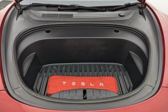 TESLA Model 3 (Dual Motor) Long Range Saloon 4dr Electric Auto 4WDE (346 ps)