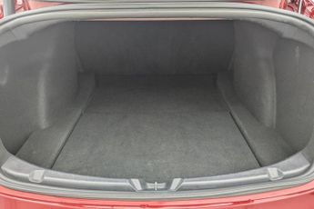 TESLA Model 3 (Dual Motor) Long Range Saloon 4dr Electric Auto 4WDE (346 ps)