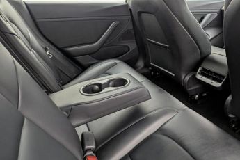 TESLA Model 3 (Dual Motor) Long Range Saloon 4dr Electric Auto 4WDE (346 ps)