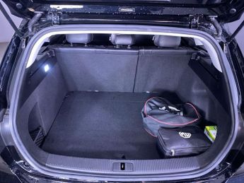 MG MG5 61.1kWh Exclusive Long Range Estate 5dr Electric Auto (156 ps)