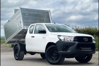 Toyota Hi Lux 2.4 D-4D Active Extra Cab Arborist Tipper 4X4 4dr Diesel Manual 