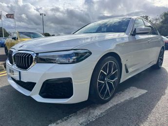 BMW 5 SERIES 2.0 520d MHT M Sport Saloon 4dr Diesel Hybrid Steptronic Euro 6 