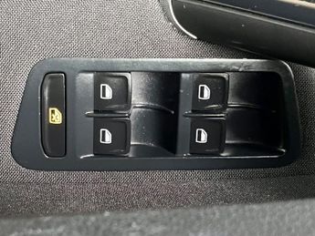 VOLKSWAGEN GOLF 1.4 TSI BlueMotion Tech SE Hatchback 5dr Petrol DSG Euro 5 (s/s)
