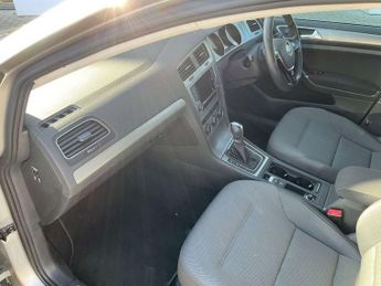 VOLKSWAGEN GOLF 1.4 TSI BlueMotion Tech SE Hatchback 5dr Petrol DSG Euro 5 (s/s)