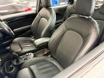 MINI Electric Hatch Cooper SE 32.6kWh Level 3 Hatchback 3dr Electric Auto (184 ps)