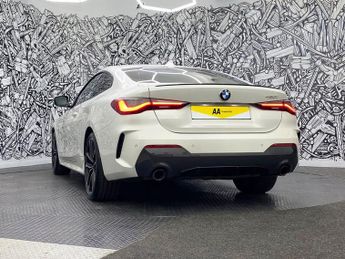 BMW 4 SERIES 2.0 420i M Sport Coupe 2dr Petrol Auto Euro 6 (s/s) (184 ps)