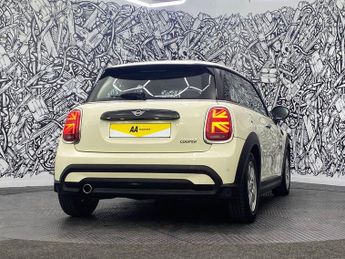 MINI HATCH 1.5 Cooper Classic Hatchback 3dr Petrol Manual Euro 6 (s/s) (136