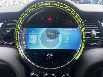 MINI HATCH 1.5 Cooper Classic Hatchback 3dr Petrol Manual Euro 6 (s/s) (136