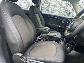 MINI HATCH 1.5 Cooper Classic Hatchback 3dr Petrol Manual Euro 6 (s/s) (136