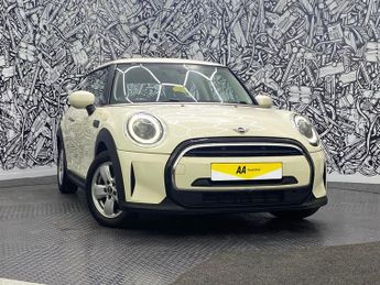 MINI HATCH 1.5 Cooper Classic Hatchback 3dr Petrol Manual Euro 6 (s/s) (136