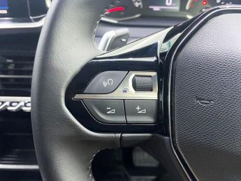 PEUGEOT 208 1.2 PureTech Active Premium + Hatchback 5dr Petrol EAT Euro 6 (s