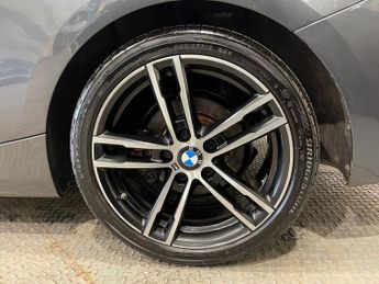 BMW 2 SERIES 2.0 218i M Sport Convertible 2dr Petrol Auto Euro 6 (s/s) (136 p