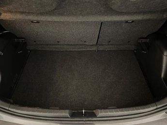 TOYOTA YARIS 1.5 VVT-h Icon Tech Hatchback 5dr Petrol Hybrid E-CVT Euro 6 (s/