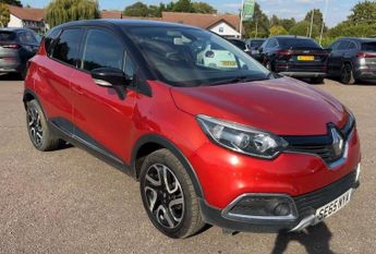Renault Captur 0.9 TCe ENERGY Signature Nav SUV 5dr Petrol Manual Euro 6 (s/s) 