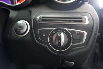 MERCEDES-BENZ C-CLASS 1.6 C200d Sport (Premium) Saloon 4dr Diesel G-Tronic+ Euro 6 (s/