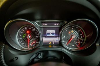 MERCEDES-BENZ A-CLASS 1.5 A180d AMG Line (Executive) Hatchback 5dr Diesel 7G-DCT Euro 