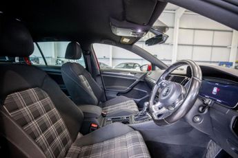 VOLKSWAGEN GOLF 2.0 TDI BlueMotion Tech GTD Hatchback 5dr Diesel DSG Euro 6 (s/s