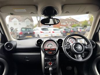 MINI COUNTRYMAN 2.0 Cooper D SUV 5dr Diesel Auto ALL4 Euro 5 (112 ps)