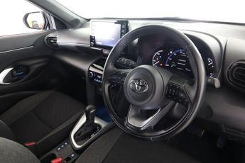 TOYOTA YARIS CROSS 1.5 VVT-h Design E-CVT Euro 6 (s/s) 5dr
