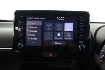 TOYOTA YARIS CROSS 1.5 VVT-h Design E-CVT Euro 6 (s/s) 5dr