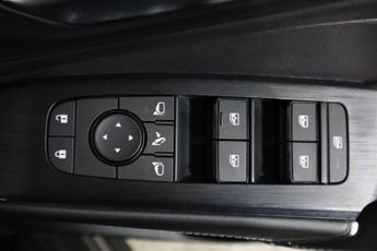 NISSAN QASHQAI 1.5 h e-POWER N-Connecta Auto Euro 6 (s/s) 5dr