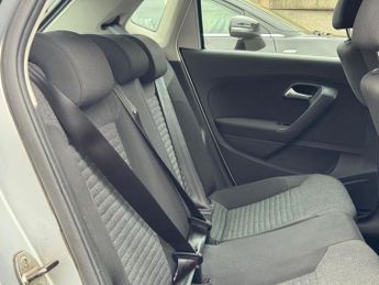 VOLKSWAGEN POLO 1.4 SE Hatchback 5dr Petrol DSG Euro 5 (85 ps)