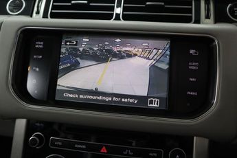 LAND ROVER RANGE ROVER 4.4 SD V8 Vogue SE SUV 5dr Diesel Auto 4WD Euro 5 (339 ps)