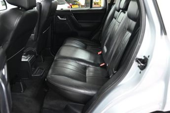 LAND ROVER FREELANDER 2 2.2 SD4 HSE SUV 5dr Diesel CommandShift 4WD Euro 5 (190 ps)