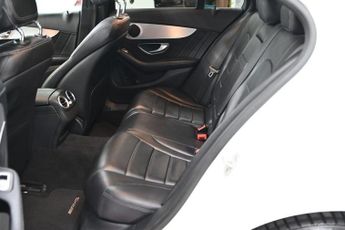 MERCEDES-BENZ C-CLASS 2.1 C250 BlueTEC AMG Line Saloon 4dr Diesel G-Tronic+ Euro 6 (s/