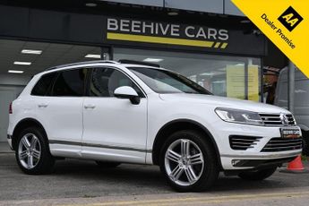 VOLKSWAGEN TOUAREG 3.0 TDI V6 BlueMotion Tech R-Line SUV 5dr Diesel Tiptronic 4WD E
