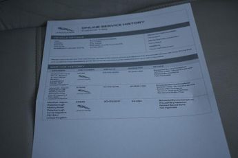 JAGUAR XE 2.0d Prestige Saloon 4dr Diesel Auto AWD Euro 6 (s/s) (180 ps)