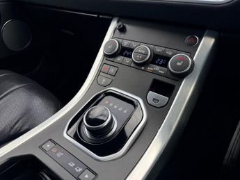 LAND ROVER RANGE ROVER EVOQUE 2.0 TD4 SE Tech SUV 5dr Diesel Auto 4WD Euro 6 (s/s) (180 ps)