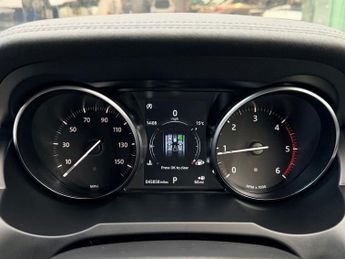 LAND ROVER RANGE ROVER EVOQUE 2.0 TD4 SE Tech SUV 5dr Diesel Auto 4WD Euro 6 (s/s) (180 ps)