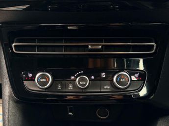 VAUXHALL MOKKA ELECTRIC 50kWh SRi Nav Premium SUV 5dr Electric Auto (136 ps)