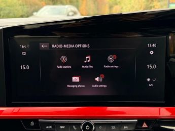 VAUXHALL MOKKA ELECTRIC 50kWh SRi Nav Premium SUV 5dr Electric Auto (136 ps)