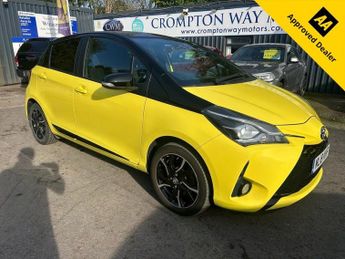Toyota Yaris 1.5 VVT-i Yellow Bi-Tone Limited Edition Hatchback 5dr Petrol Ma