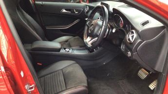 MERCEDES-BENZ A-CLASS 2.1 A200d AMG Line (Premium Plus) Hatchback 5dr Diesel 7G-DCT Eu
