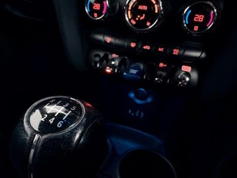 MINI HATCH 2.0 Cooper S Hatchback 3dr Petrol Manual Euro 6 (s/s) (192 ps)