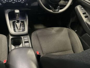 HONDA HR-V 1.5 h i-MMD Elegance SUV 5dr Petrol Hybrid CVT Euro 6 (s/s) (131