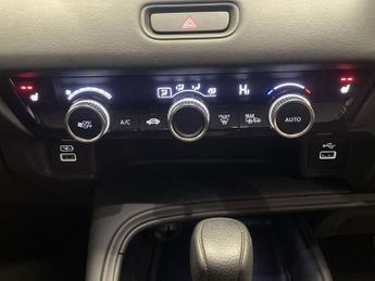 HONDA HR-V 1.5 h i-MMD Elegance SUV 5dr Petrol Hybrid CVT Euro 6 (s/s) (131