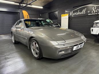 Porsche 944 Turbo 2.5L