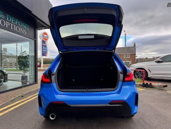 BMW 1 SERIES 1.5 118i M Sport (LCP) Hatchback 5dr Petrol DCT Euro 6 (s/s) (13