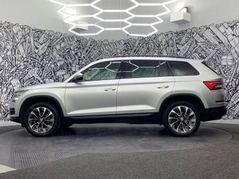 SKODA KODIAQ 1.5 TSI ACT SE Drive SUV 5dr Petrol DSG Euro 6 (s/s) (7 Seat) (1