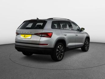 SKODA KODIAQ 1.5 TSI ACT SE Drive SUV 5dr Petrol DSG Euro 6 (s/s) (7 Seat) (1
